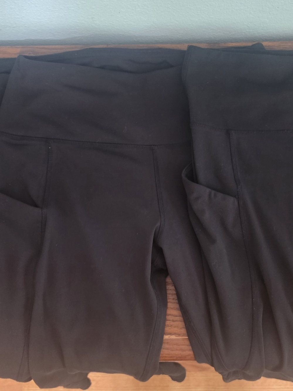 3 Pk- Women's Black Leggings with Side Pockets